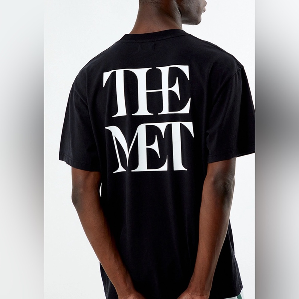 The Met x PacSun Logo Oversized T-Shirt small